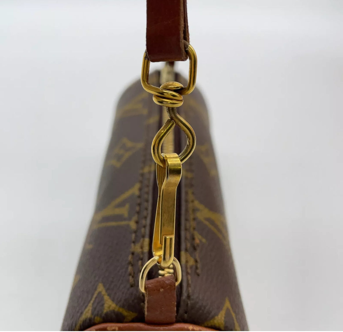 Louis Vuitton micro papillon