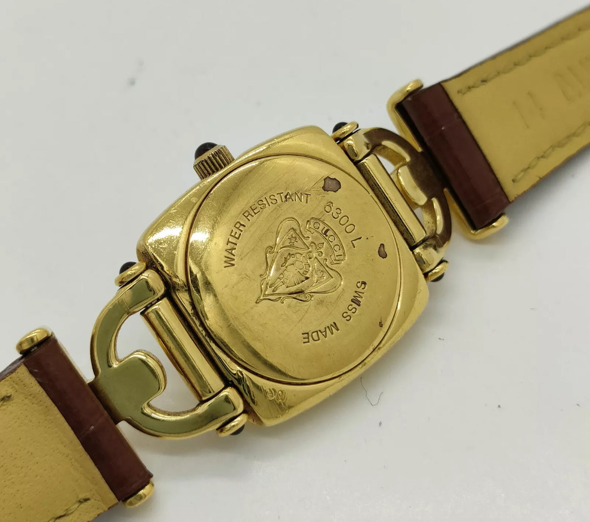GUCCI 6300L brown leather watch