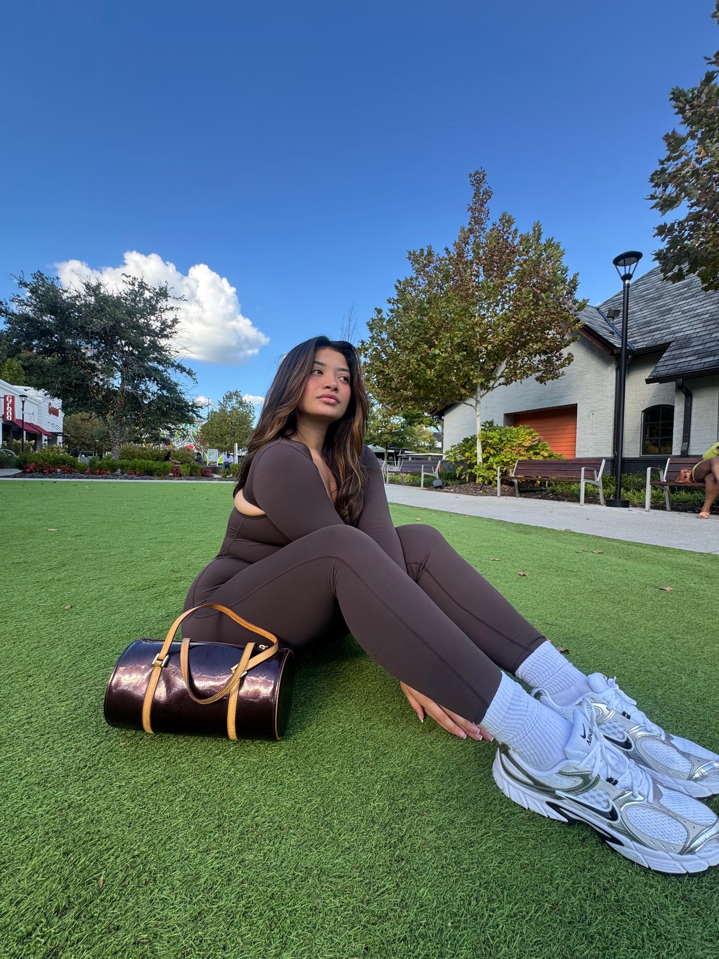 LOUIS VUITTON amarante vernis bedford