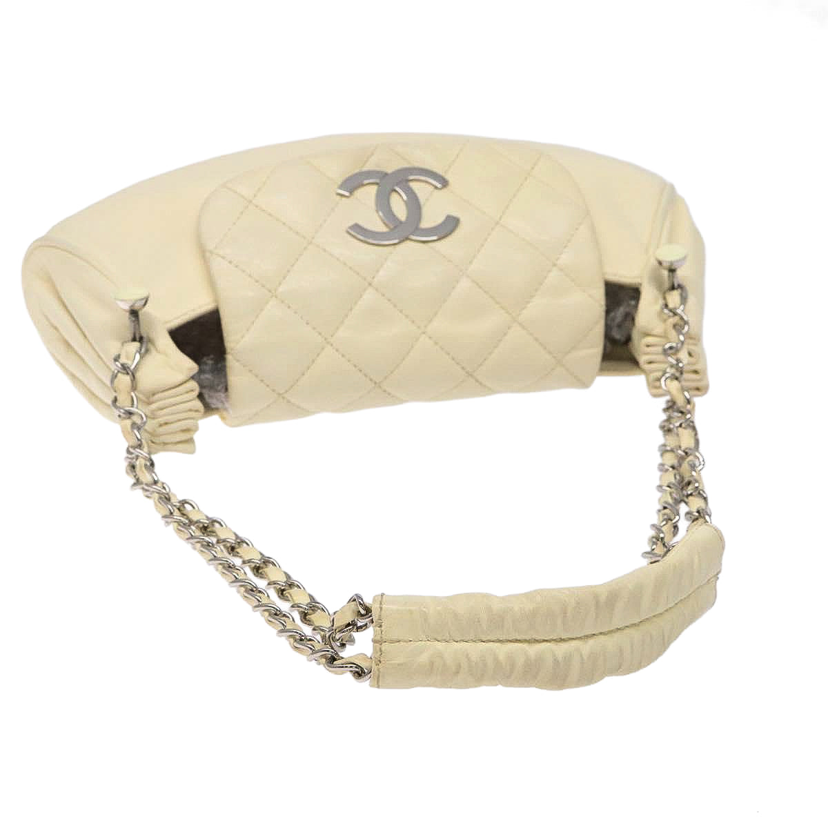 CHANEL cream matelasse lambskin accordion shoulderbag
