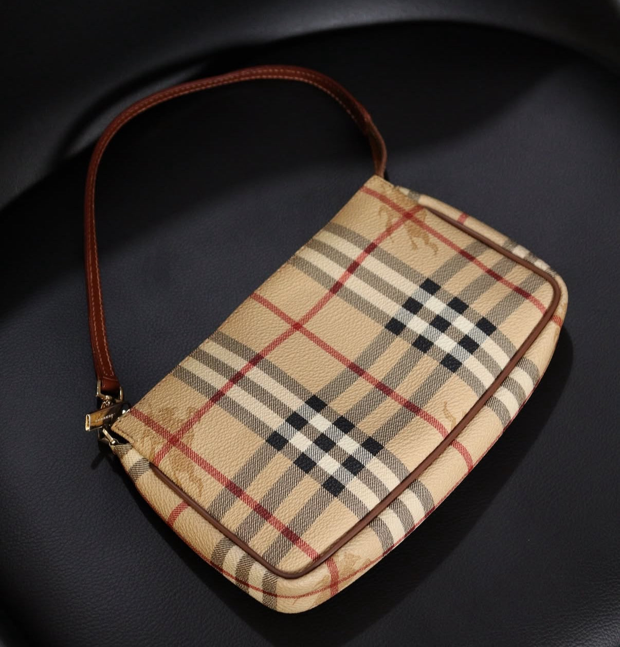 BURBERRY nova check pochette