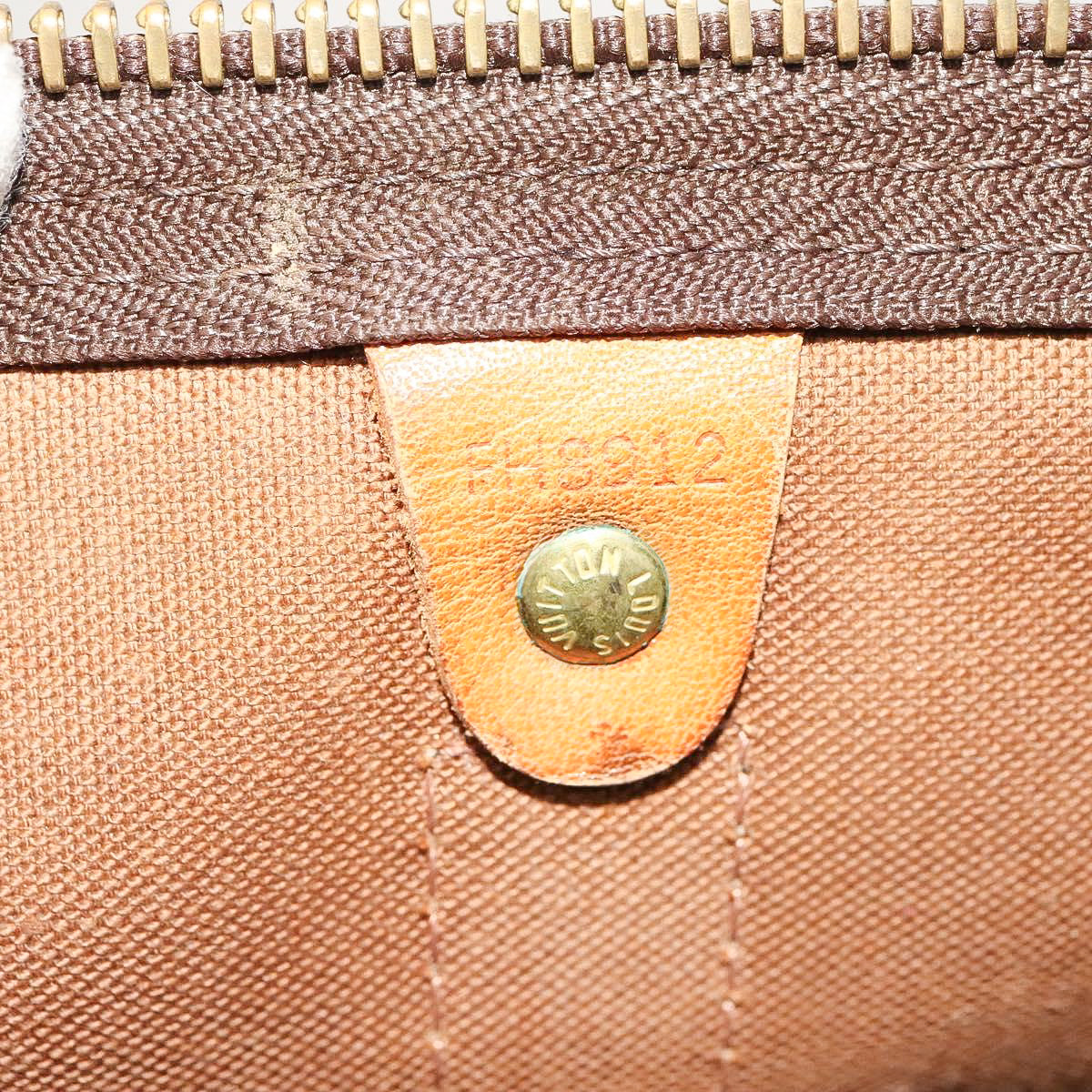 LOUIS VUITTON Keepall 50