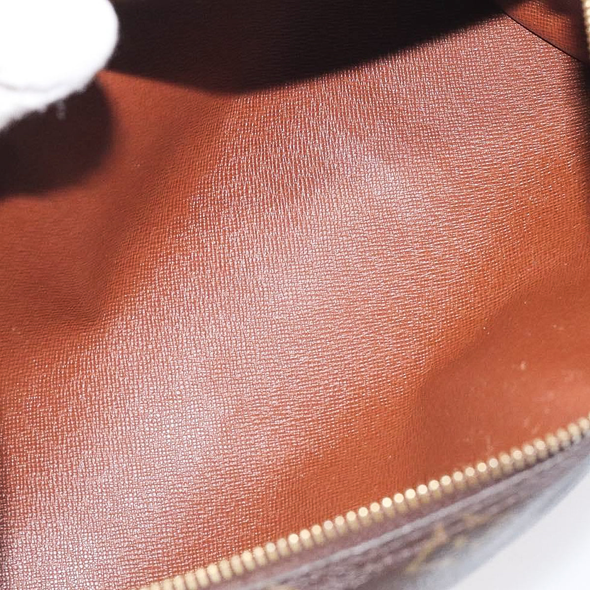 LOUIS VUITTON papillon 26