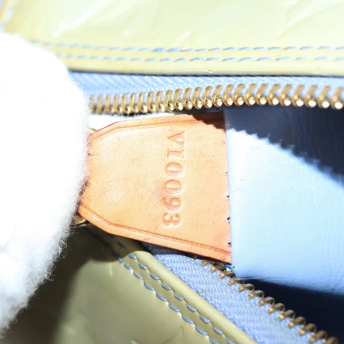 LOUIS VUITTON mint vernis bedford