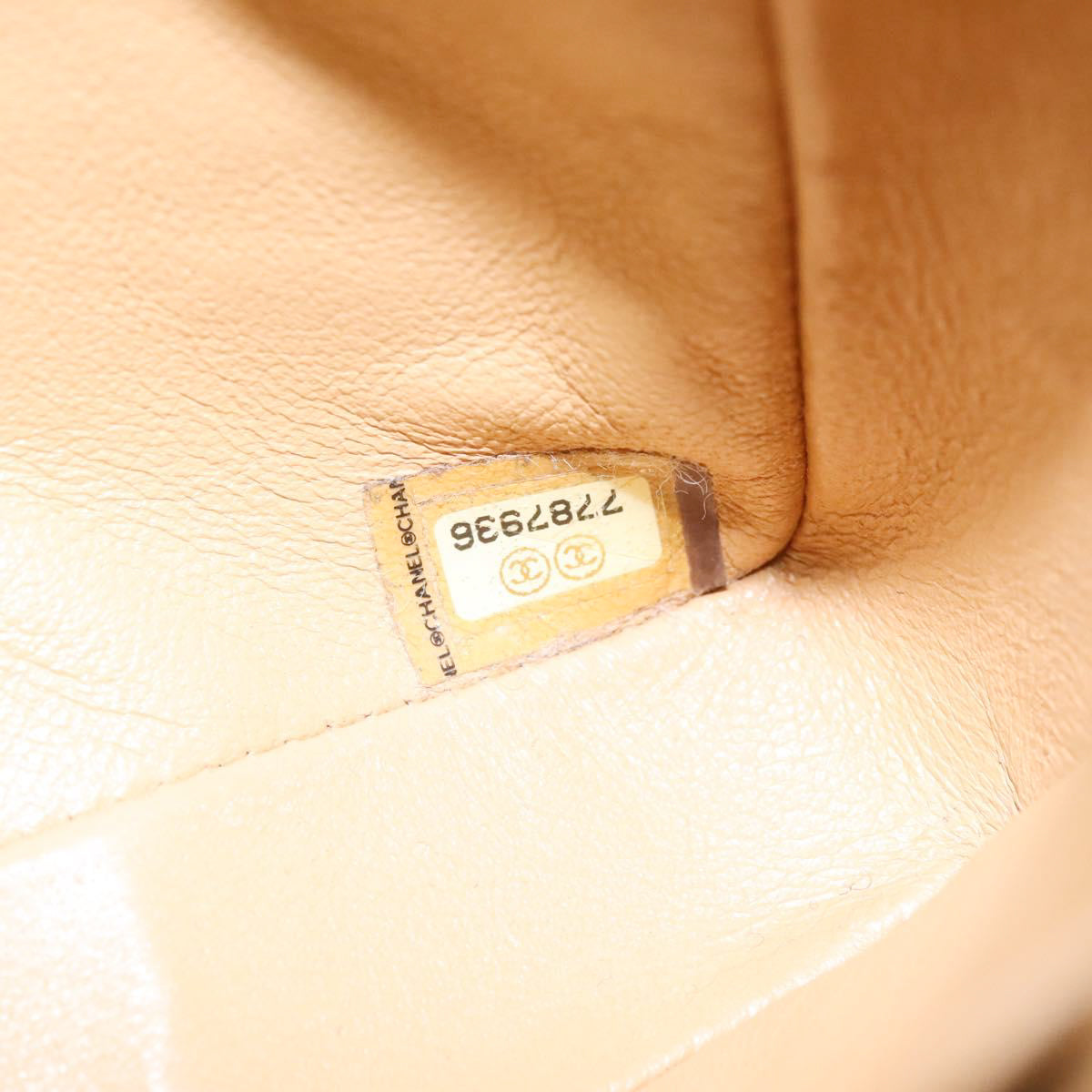 CHANEL beige lambskin chocolate bar shoulder bag