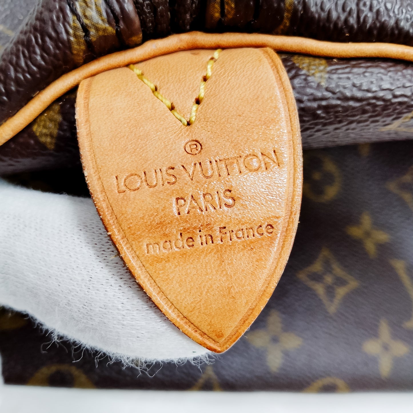 LOUIS VUITTON Keepall 55