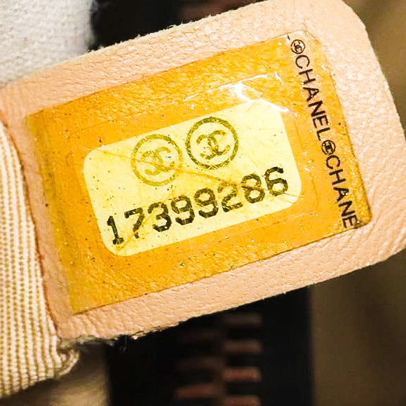 CHANEL lambskin quilted matelasse shoulder tote