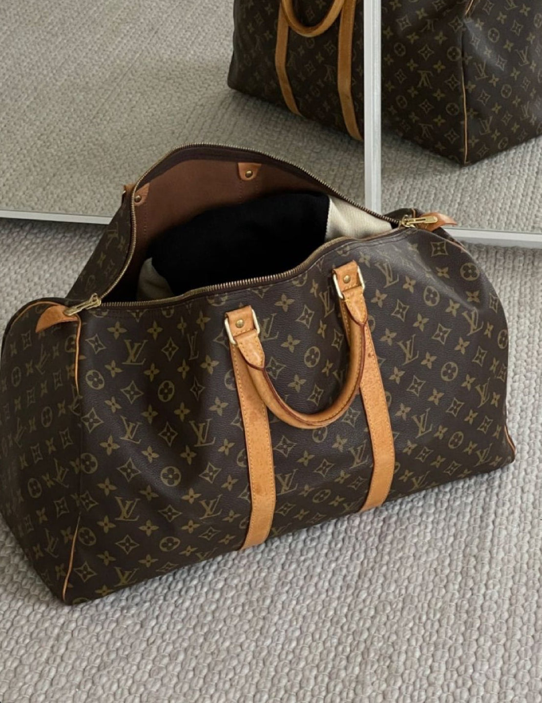 LOUIS VUITTON Keepall 50