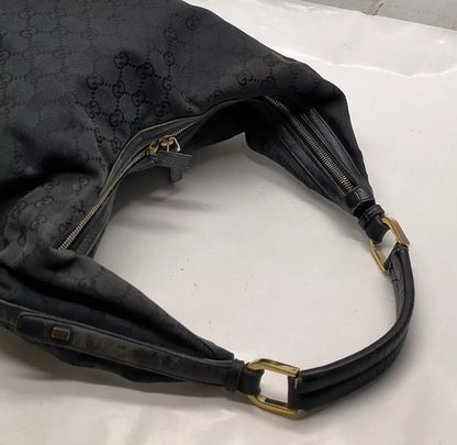 GUCCI monogram canvas shoulderbag