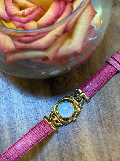 GUCCI 6300L pink watch