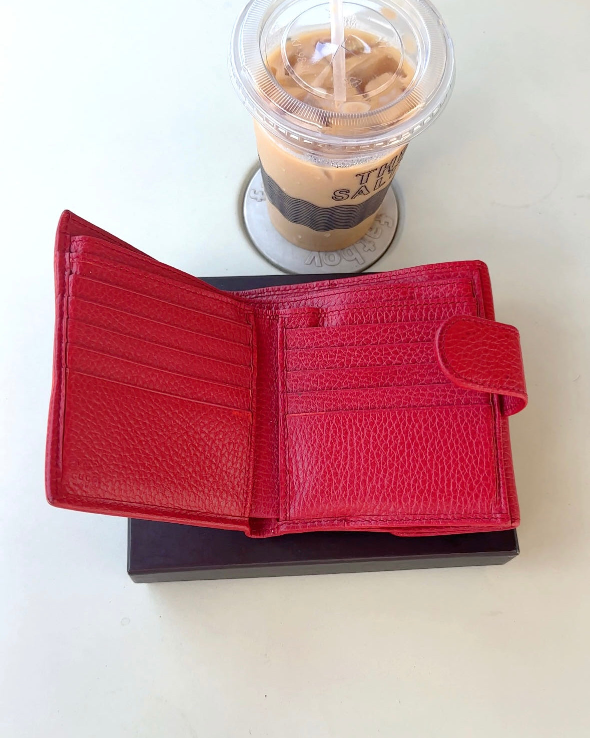 GUCCI GG red leather wallet