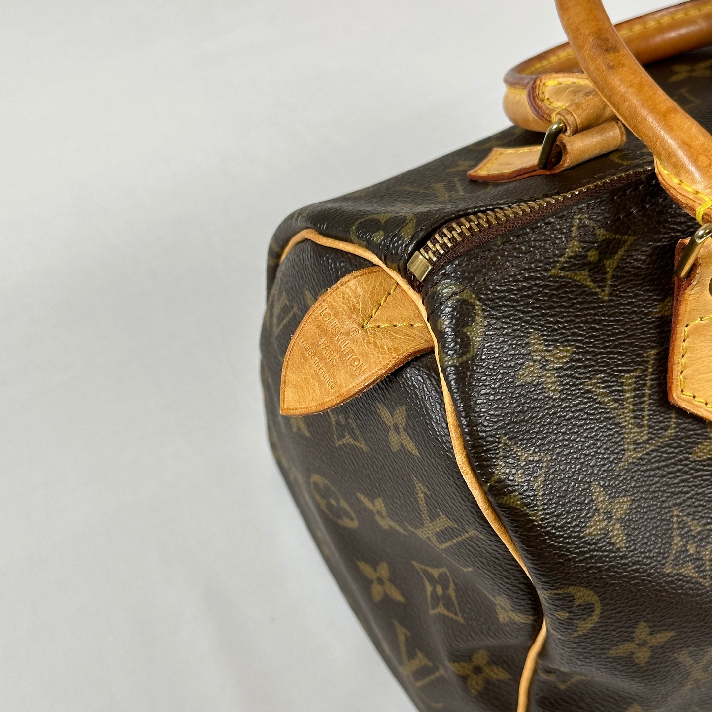 LOUIS VUITTON speedy 25