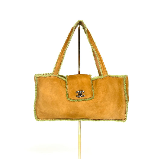 CHANEL suede coco green shearling bag