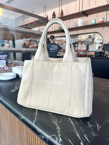 PRADA canapa tote