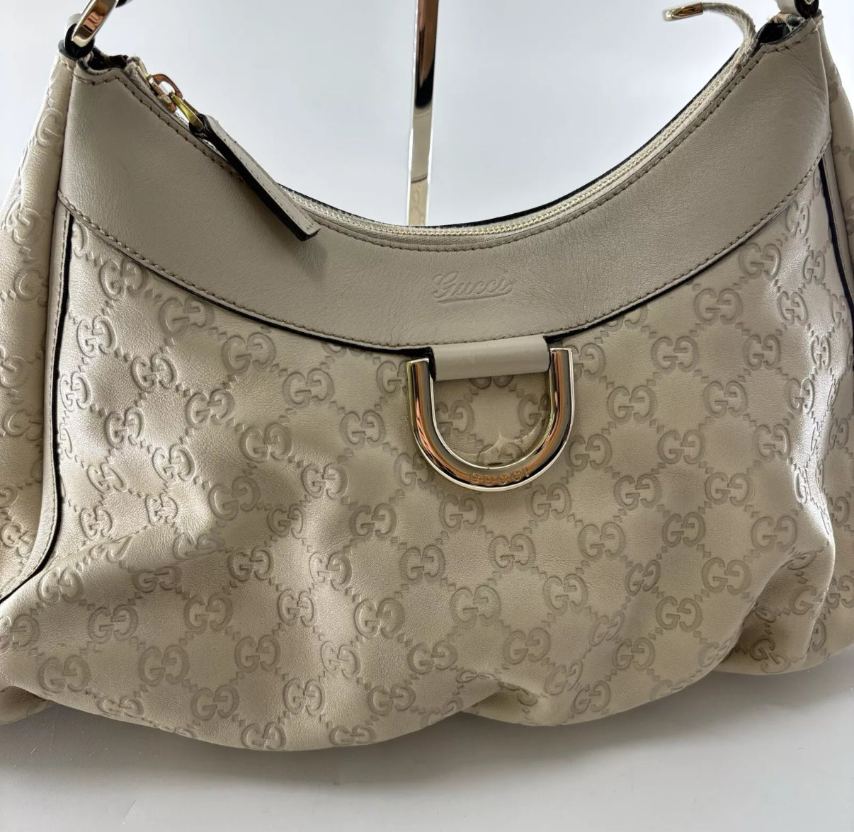 GUCCI cream abbey D shoulder bag