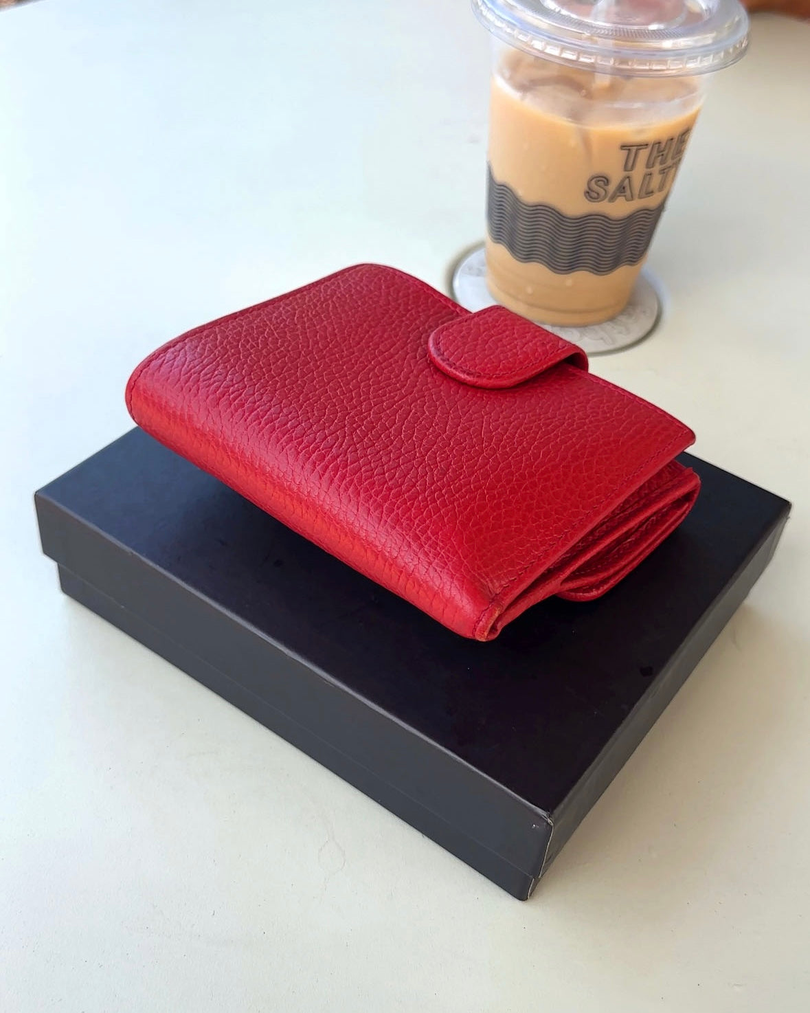 GUCCI GG red leather wallet