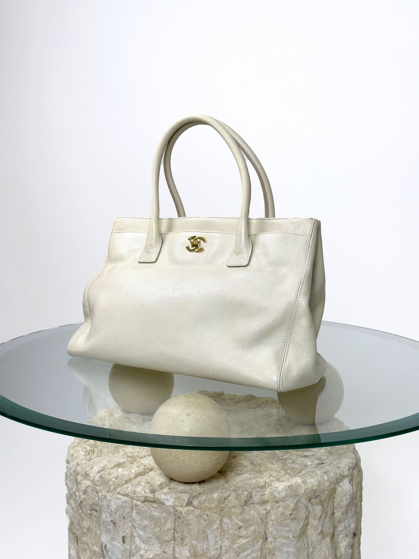 CHANEL 24k gold cream executive tote