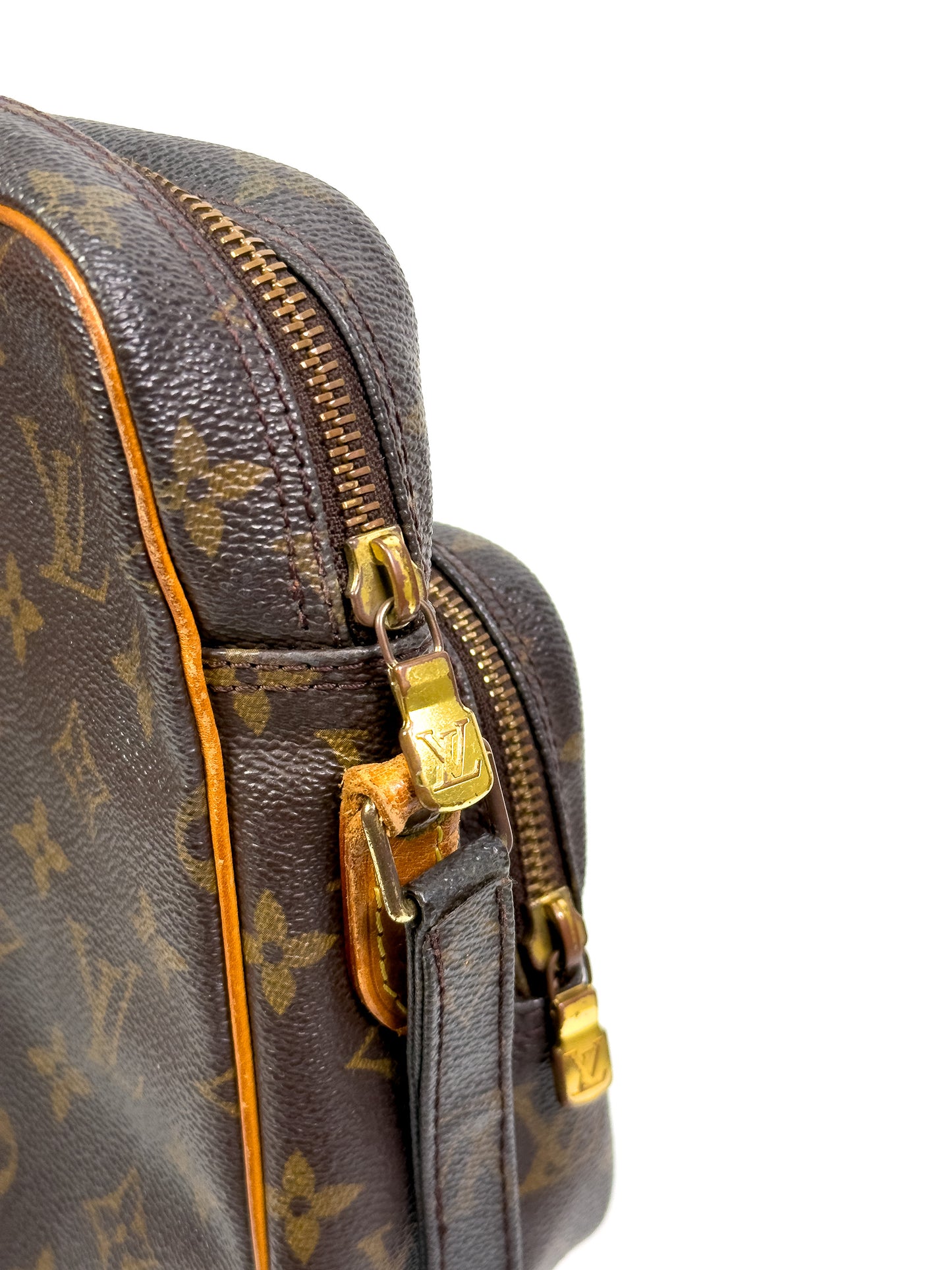 LOUIS VUITTON amazon crossbody