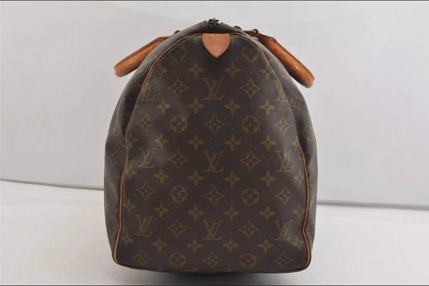 LOUIS VUITTON Keepall 50