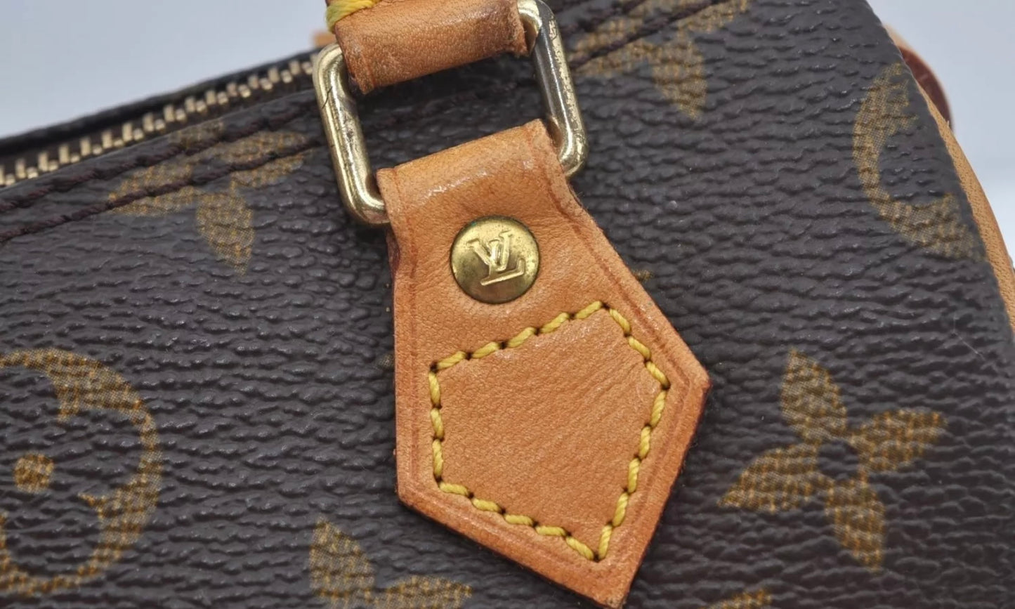 LOUIS VUITTON mini speedy