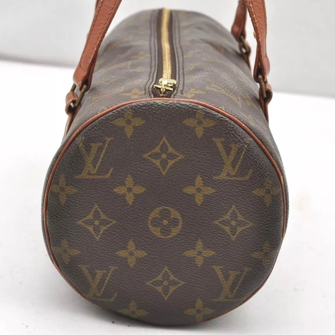 LOUIS VUITTON papillon 30