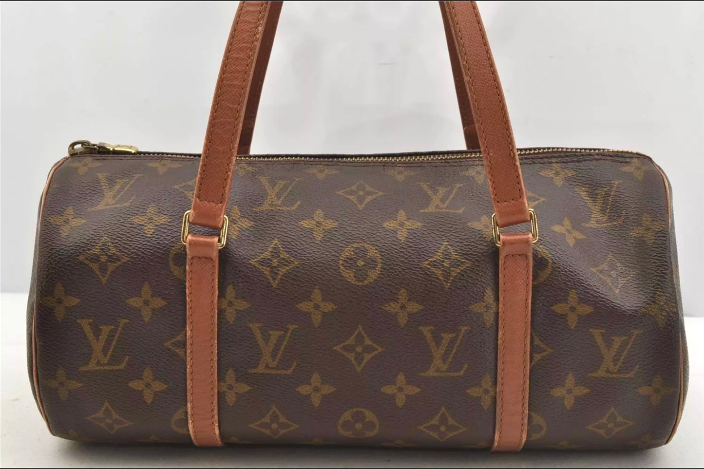 LOUIS VUITTON papillon 30