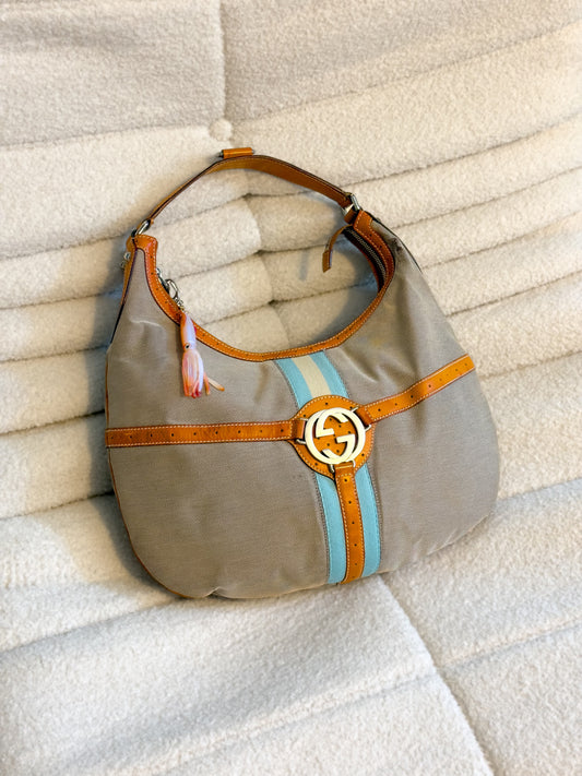 GUCCI Half moon hobo shoulderbag