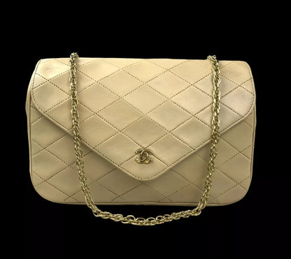 CHANEL matelasse leather coco chain shoulderbag