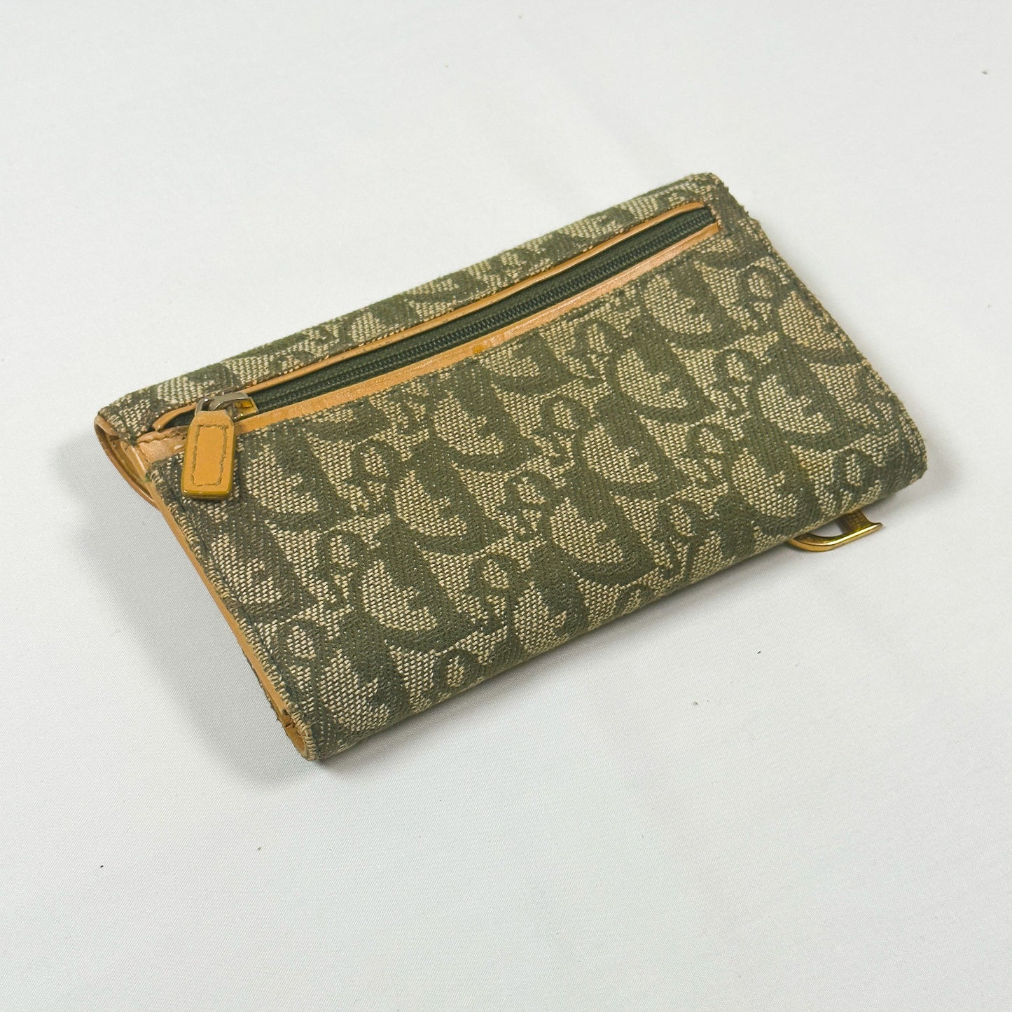 DIOR olive saddle wallet