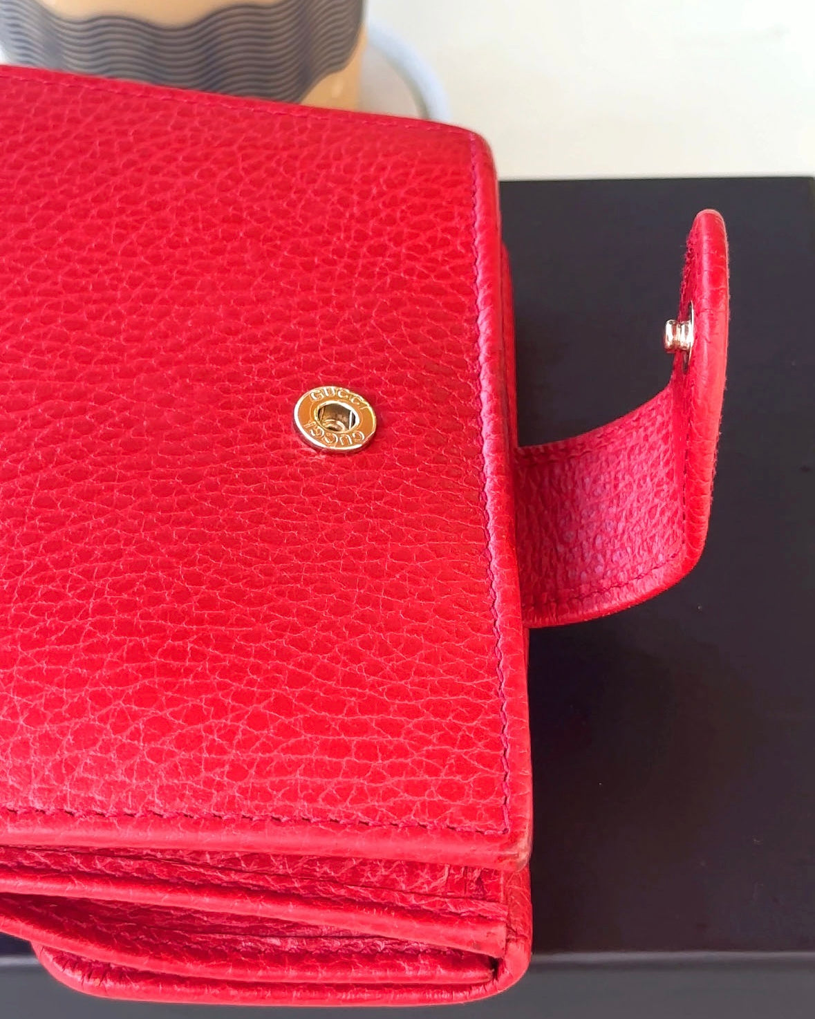 GUCCI GG red leather wallet