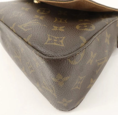 LOUIS VUITTON mini looping bag