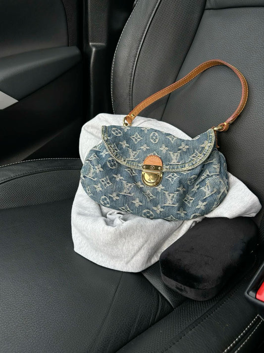 LOUIS VUITTON denim mini pleaty