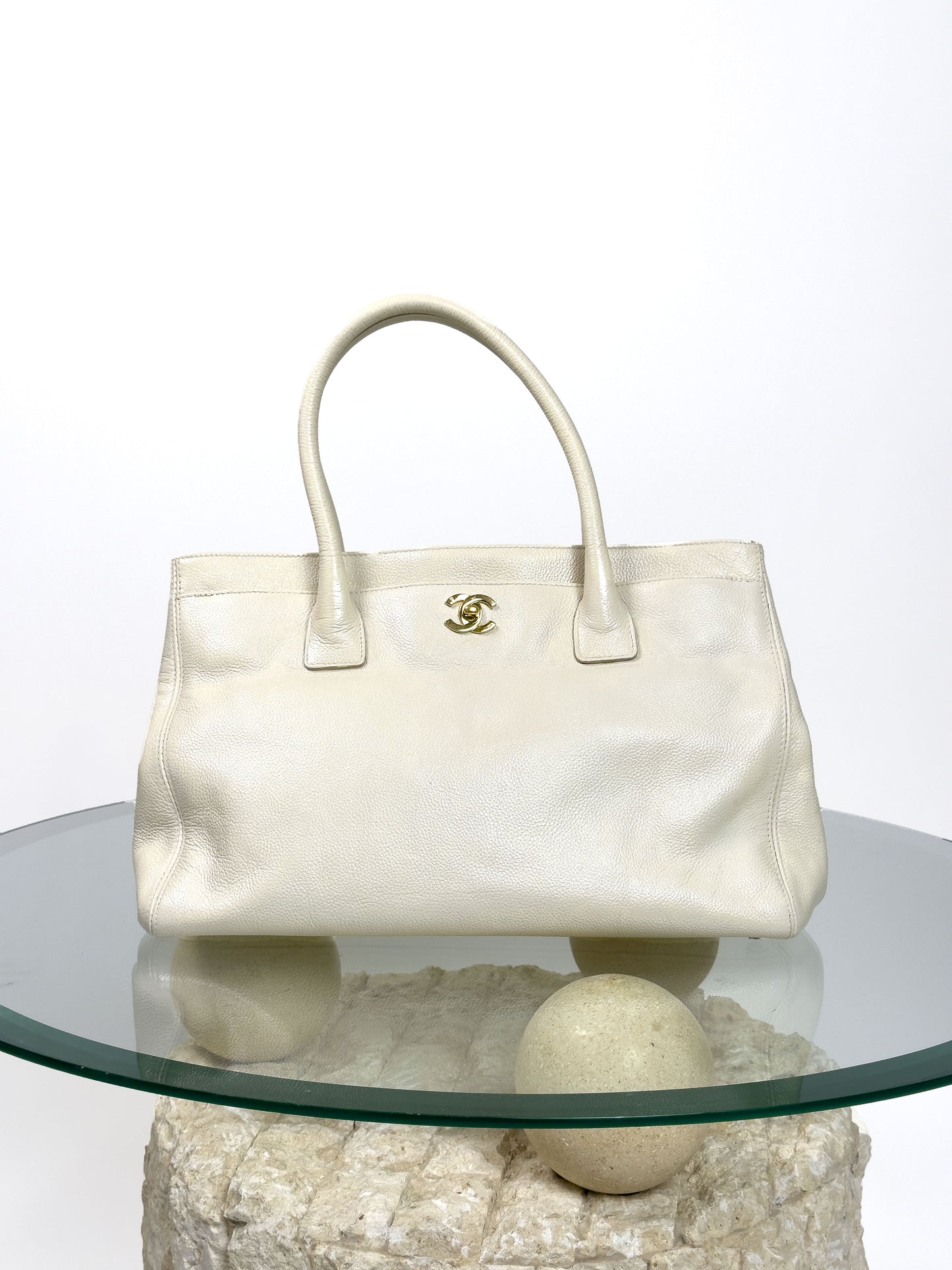 CHANEL 24k gold cream executive tote