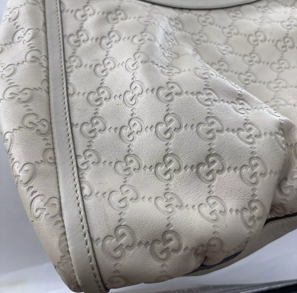 GUCCI cream abbey D shoulder bag