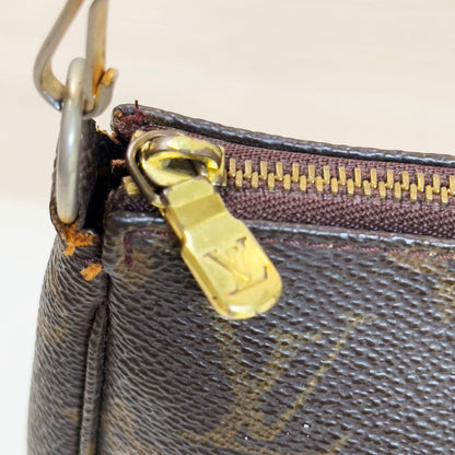 LOUIS VUITTON pochette with crossbody leather strap