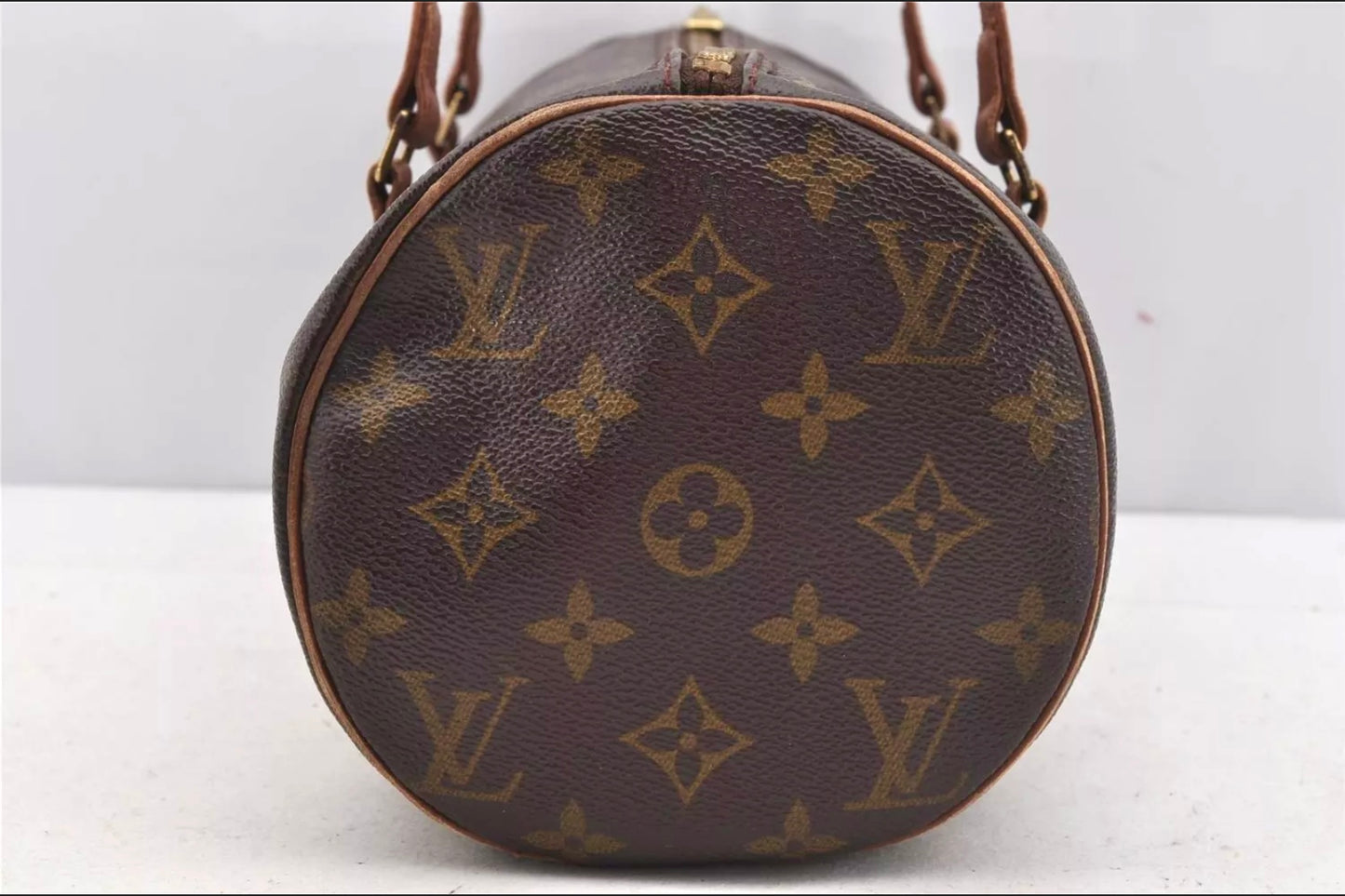 LOUIS VUITTON papillon 30