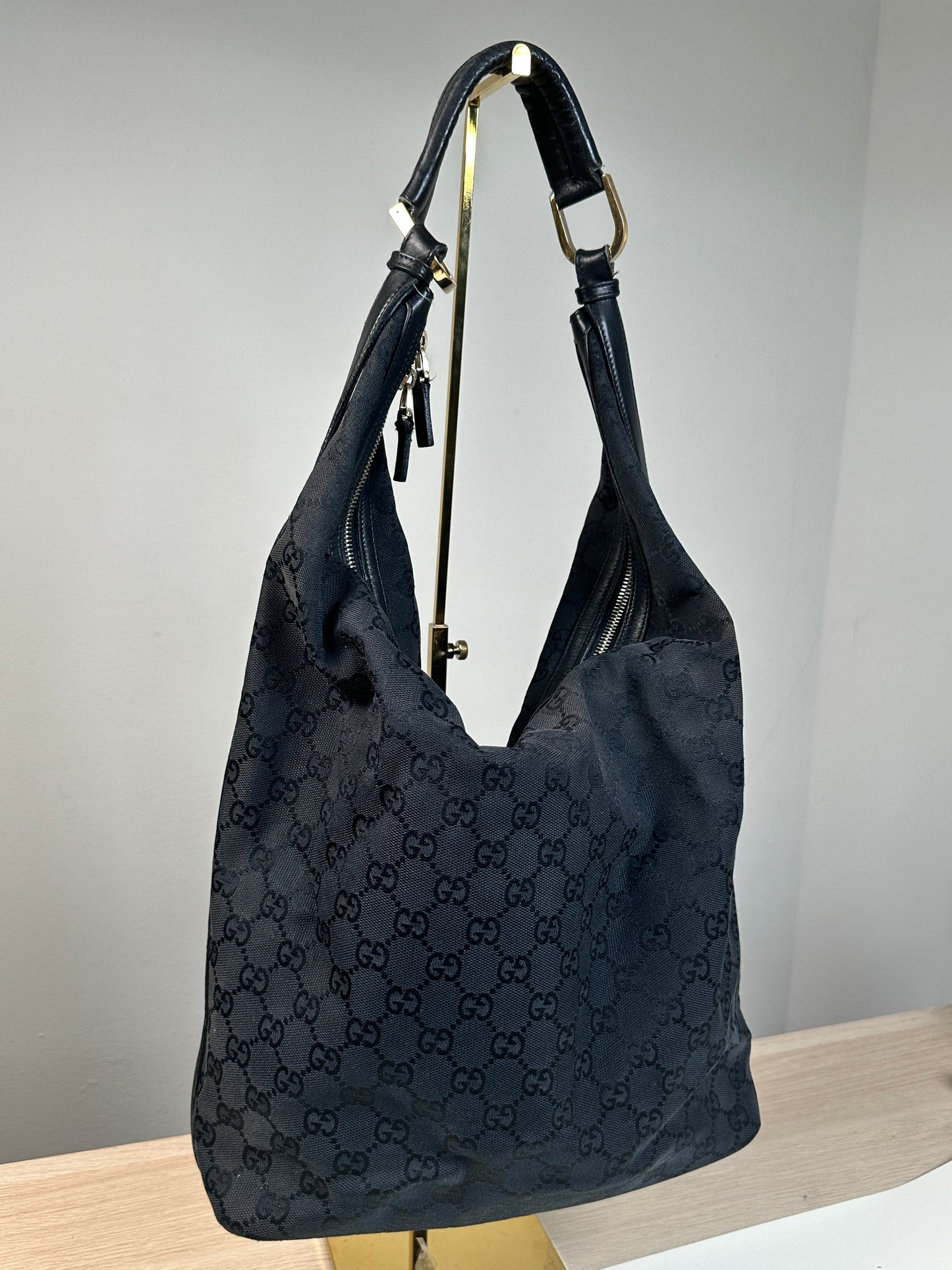 GUCCI monogram canvas shoulderbag