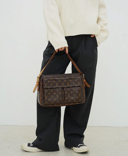 LOUIS VUITTON viva cite GM shoulderbag