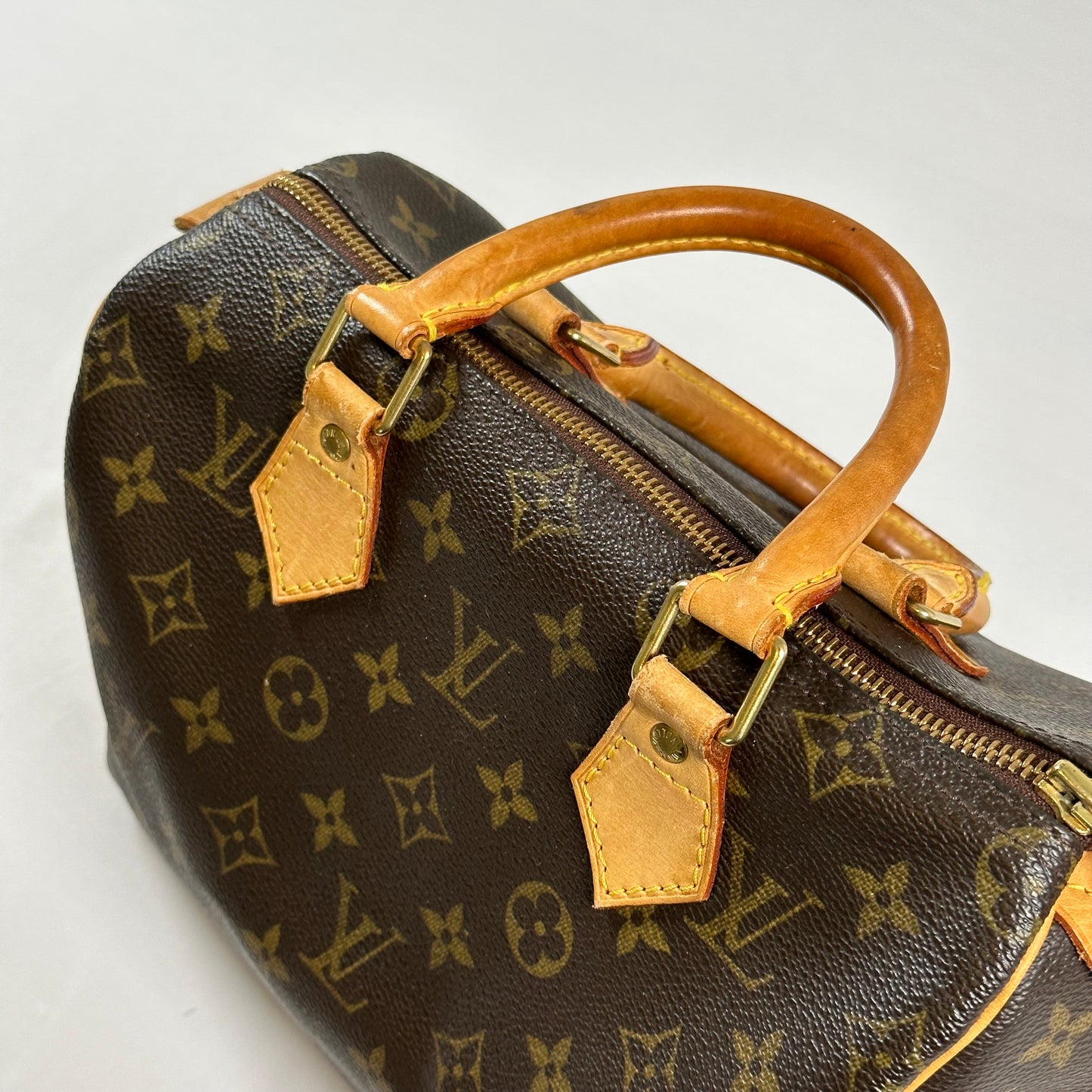 LOUIS VUITTON speedy 25