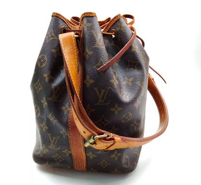 LOUIS VUITTON petit noe drawstring bag