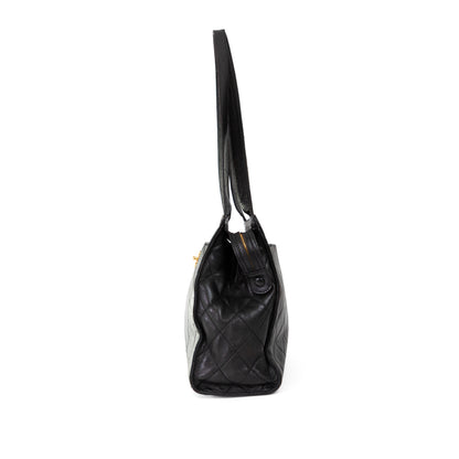 CHANEL black lambskin quilted leather tote