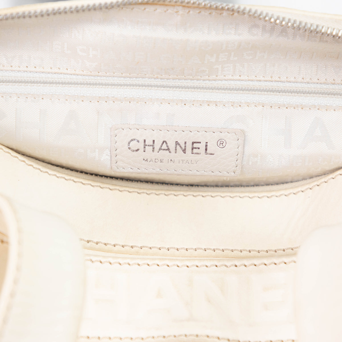 CHANEL lax crochet bowler bag