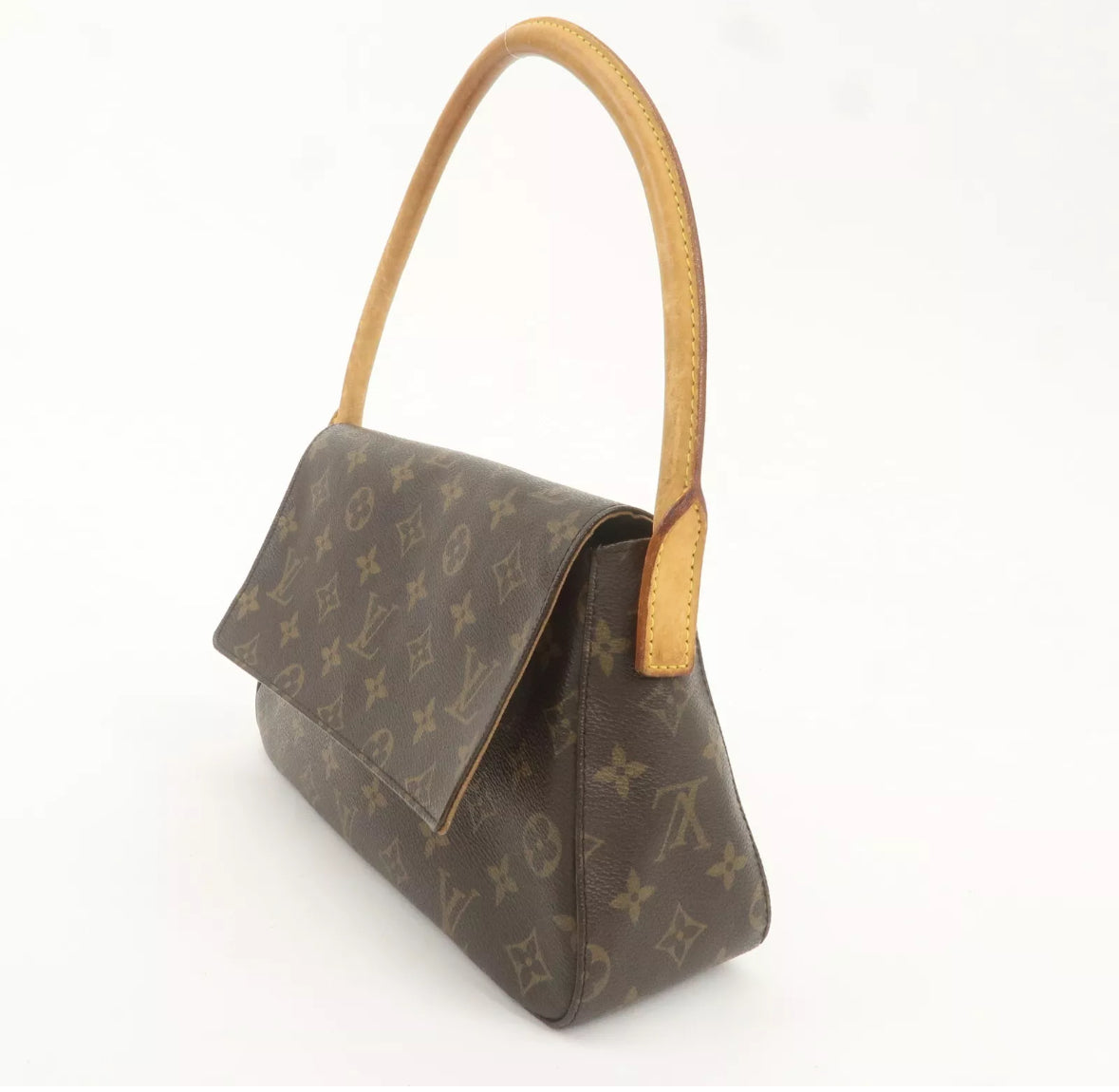 LOUIS VUITTON mini looping bag