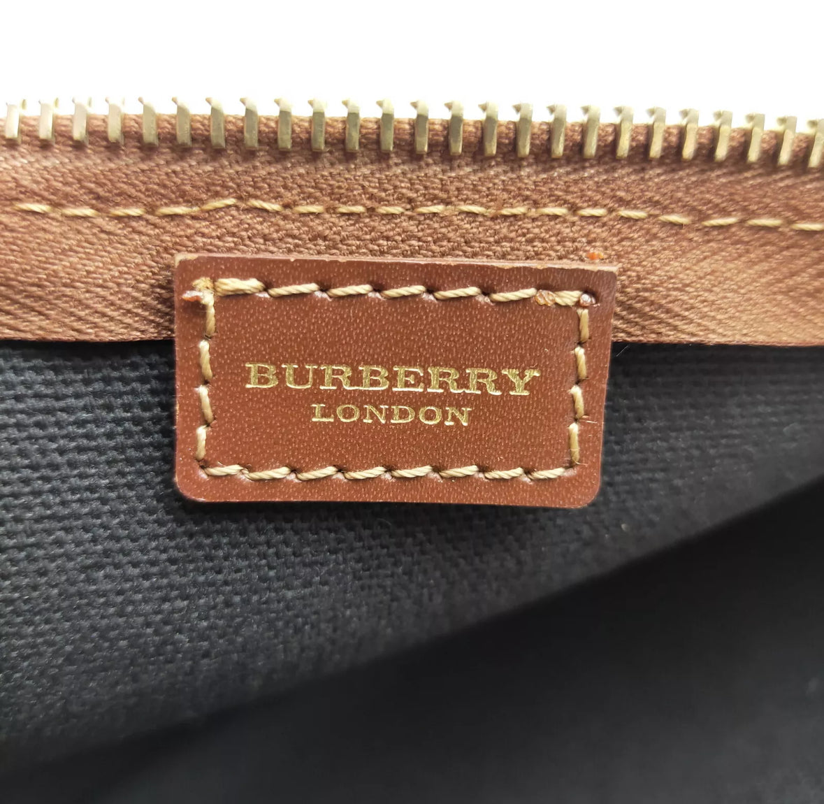 BURBERRY nova check pochette