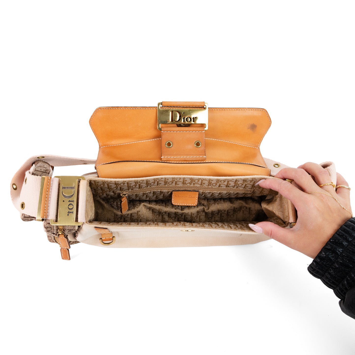 DIOR street chic columbus cargo shoulder bag