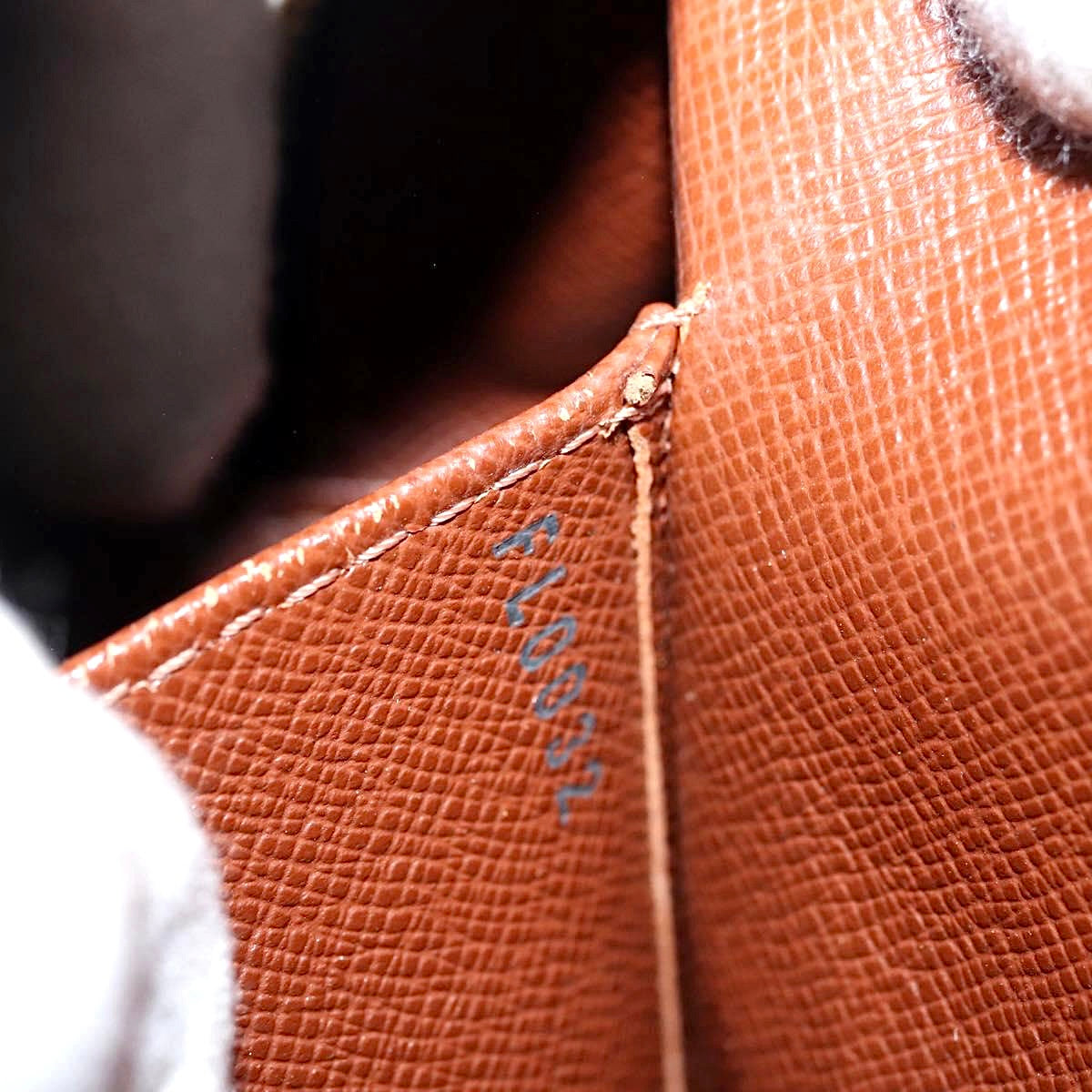 LOUIS VUITTON cite MM