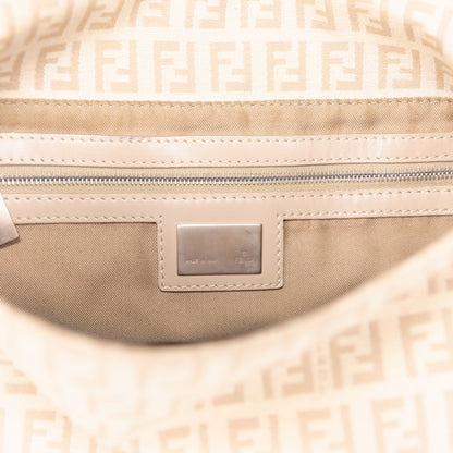 FENDI beige mamma baguette