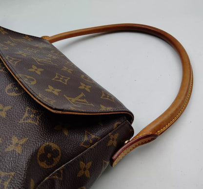 LOUIS VUITTON mini looping bag