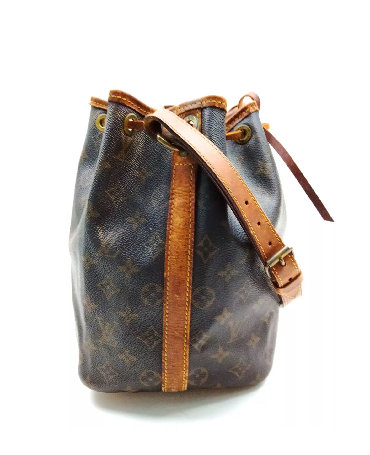 LOUIS VUITTON petit noe drawstring bag