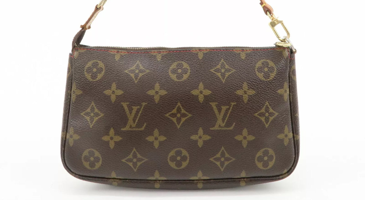 LOUIS VUITTON x Murakami cherry pochette